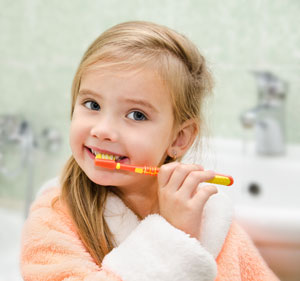 Girl Brushing - Pediatric Dentist in Springfield, MO